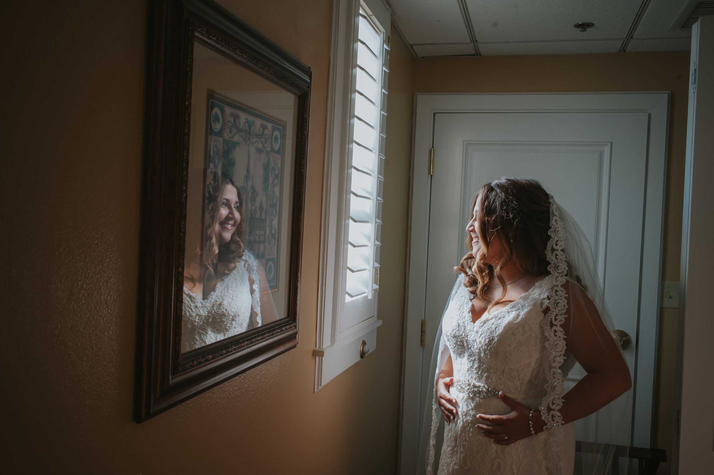 A Hollis Botanical Gardens Wedding - Kismis Ink Photography -- Wedding Blog - The Overwhelmed Bride