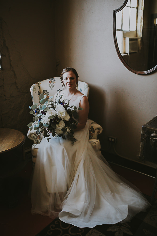 An Oklahoma City Farmers Public Market Wedding - Ashley Layden Photography -- Wedding Blog - The Overwhelmed Bride