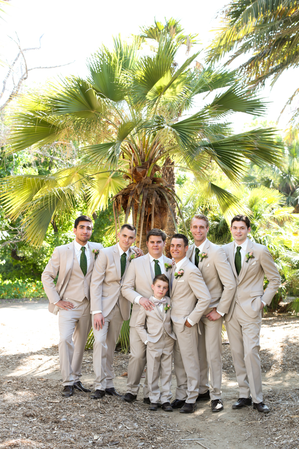 A Vibrant Fullerton Arboretum Wedding - Green + Peach Irish Wedding - Melissa McClure Photography -- Wedding Blog - The Overwhelmed Bride