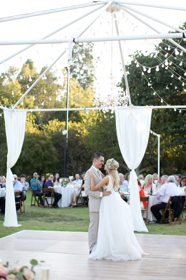 A Vibrant Fullerton Arboretum Wedding - Green + Peach Irish Wedding - Melissa McClure Photography -- Wedding Blog - The Overwhelmed Bride