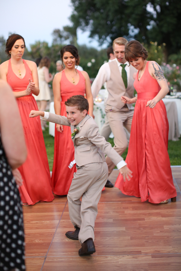 A Vibrant Fullerton Arboretum Wedding - Green + Peach Irish Wedding - Melissa McClure Photography -- Wedding Blog - The Overwhelmed Bride