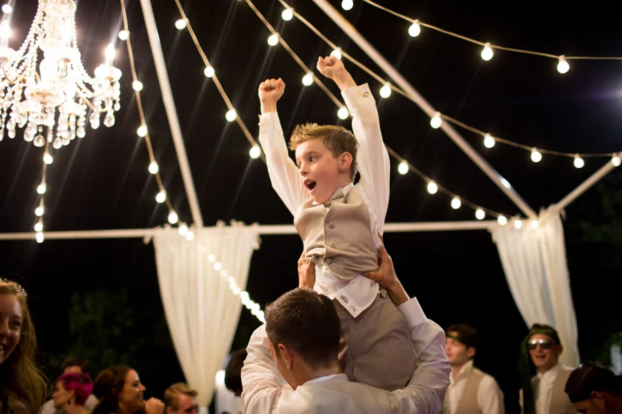 A Vibrant Fullerton Arboretum Wedding - Green + Peach Irish Wedding - Melissa McClure Photography -- Wedding Blog - The Overwhelmed Bride