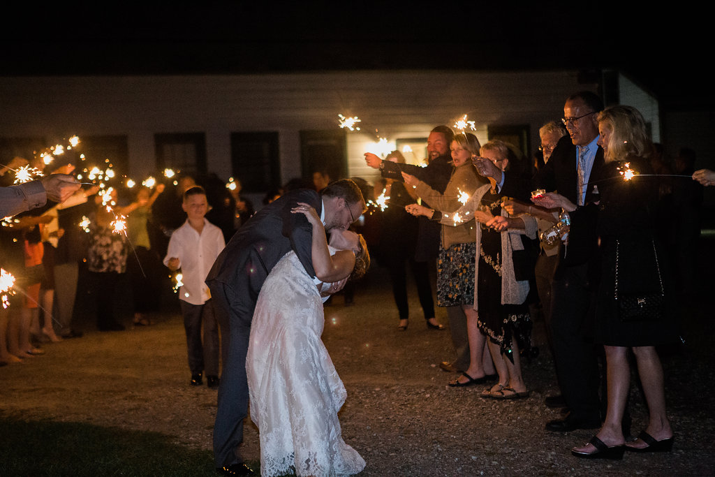 Eco Friendly New England Wedding - Daydream Lane Photography - Mile Around Woods Wedding - Taraden Bed and Breakfast Wedding -- Wedding Blog - The Overwhelmed Bride