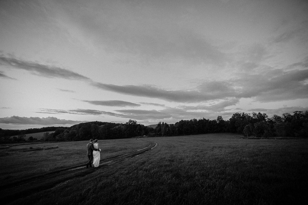 Eco Friendly New England Wedding - Daydream Lane Photography - Mile Around Woods Wedding - Taraden Bed and Breakfast Wedding -- Wedding Blog - The Overwhelmed Bride