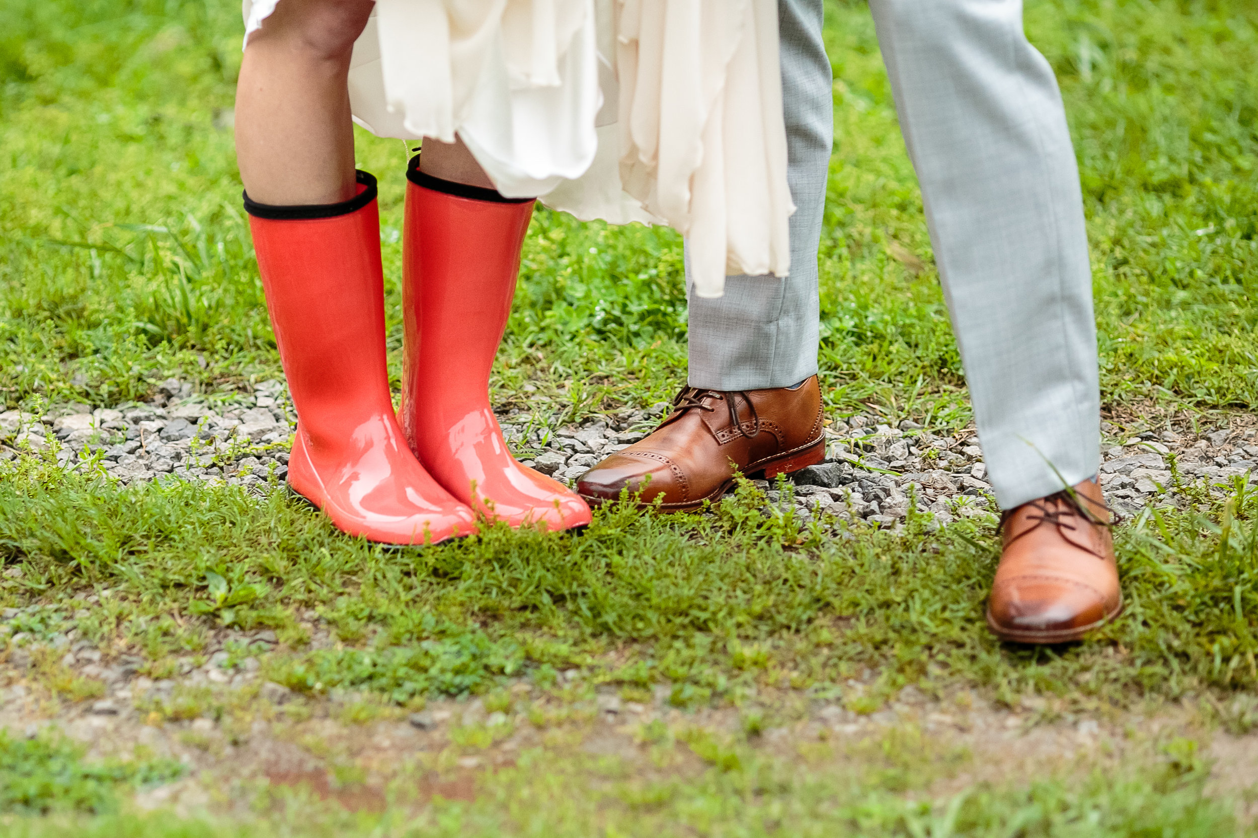 A Green Door Gourmet Tennessee Wedding - Erin Lee Allender Photography -- Wedding Blog - The Overwhelmed Bride