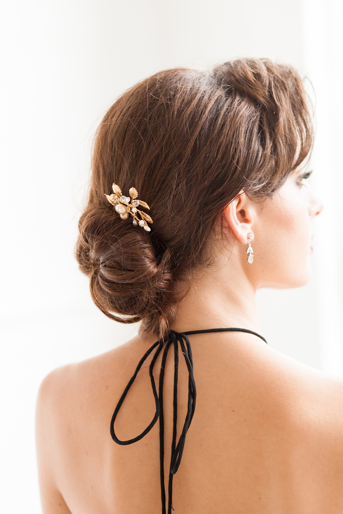 Bridal Hair Accessories - Industrial Warehouse Wedding -- The Overwhelmed Bride - Wedding Blog