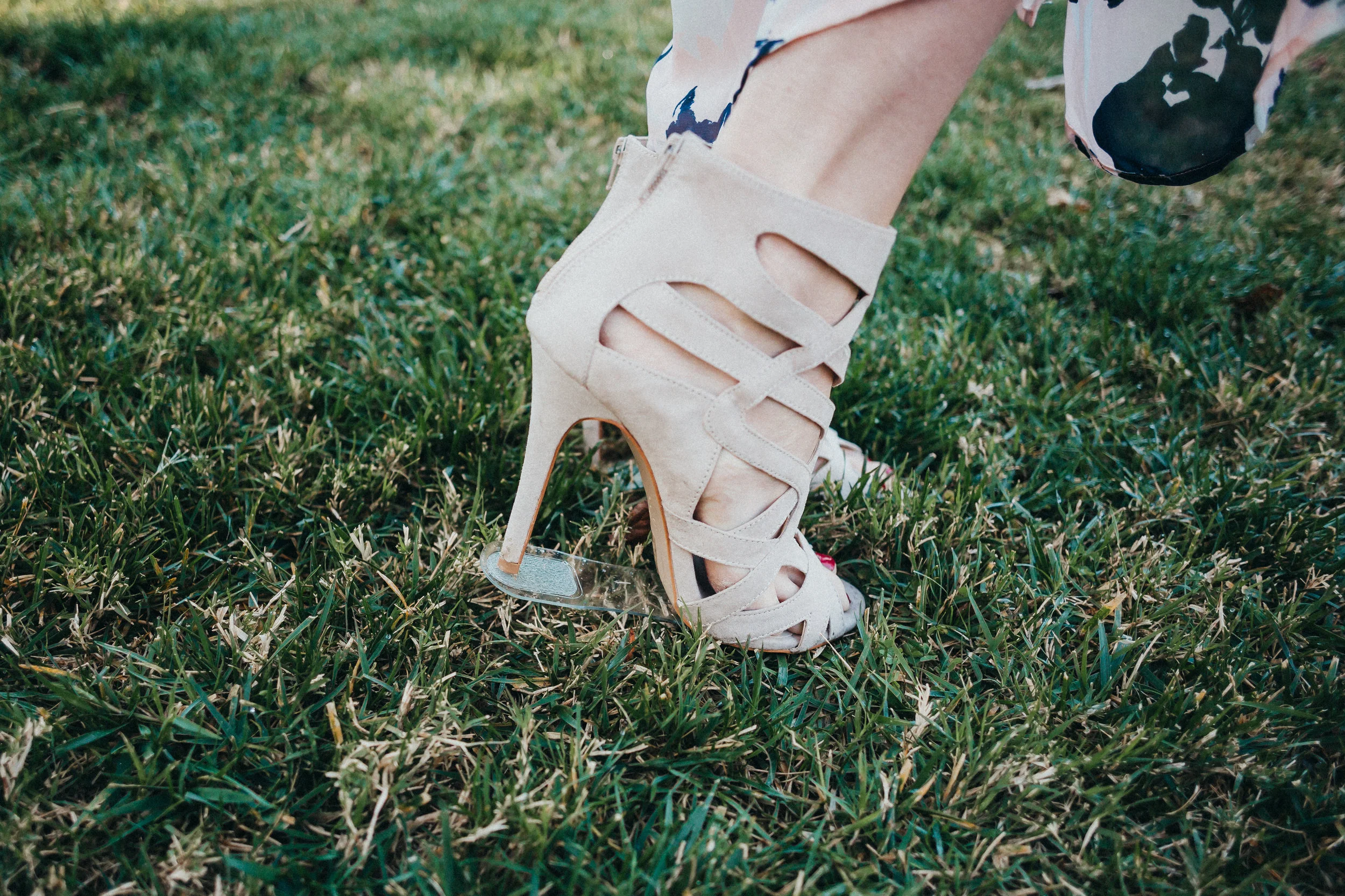 Wedding heels for grass clearance