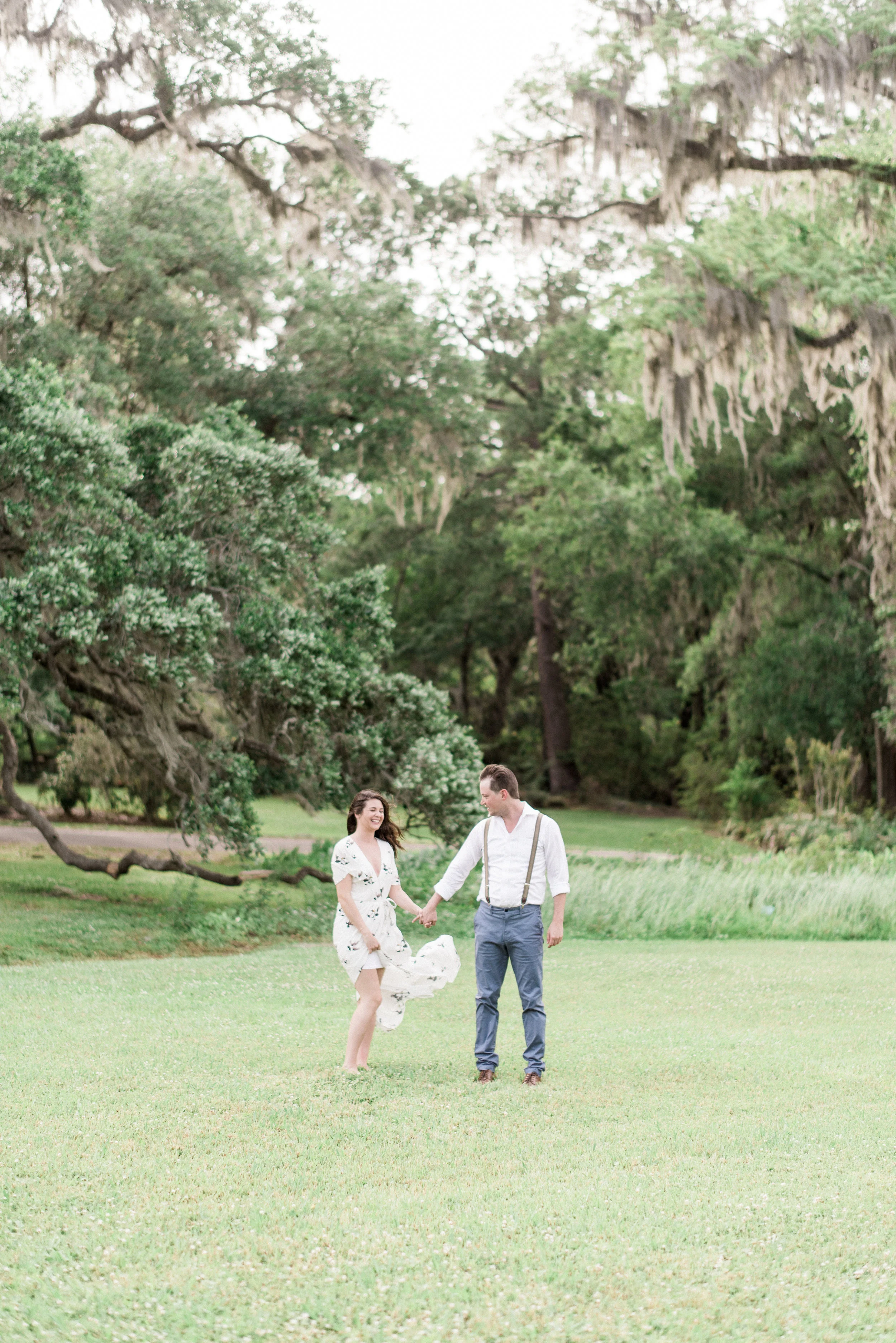 Charleston, South Carolina Wedding Venue - Magnolia Plantation Engagement Photos -- Wedding Blog - The Overwhelmed Bride