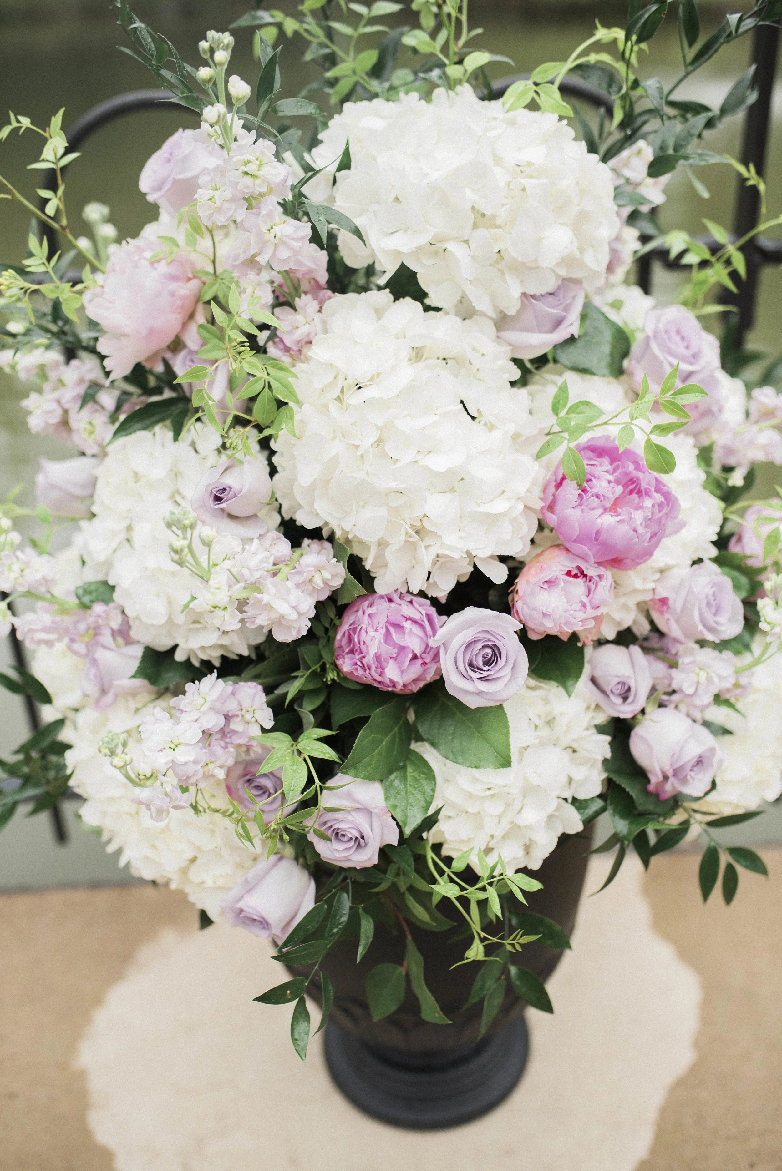 A Maryland Zoo Wedding - Emily Blumberg Photography -- Wedding Blog - The Overwhelmed Bride