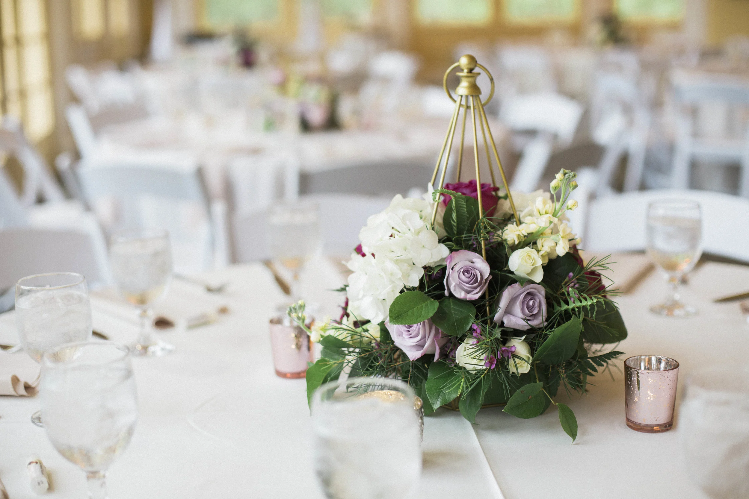A Maryland Zoo Wedding - Emily Blumberg Photography -- Wedding Blog - The Overwhelmed Bride