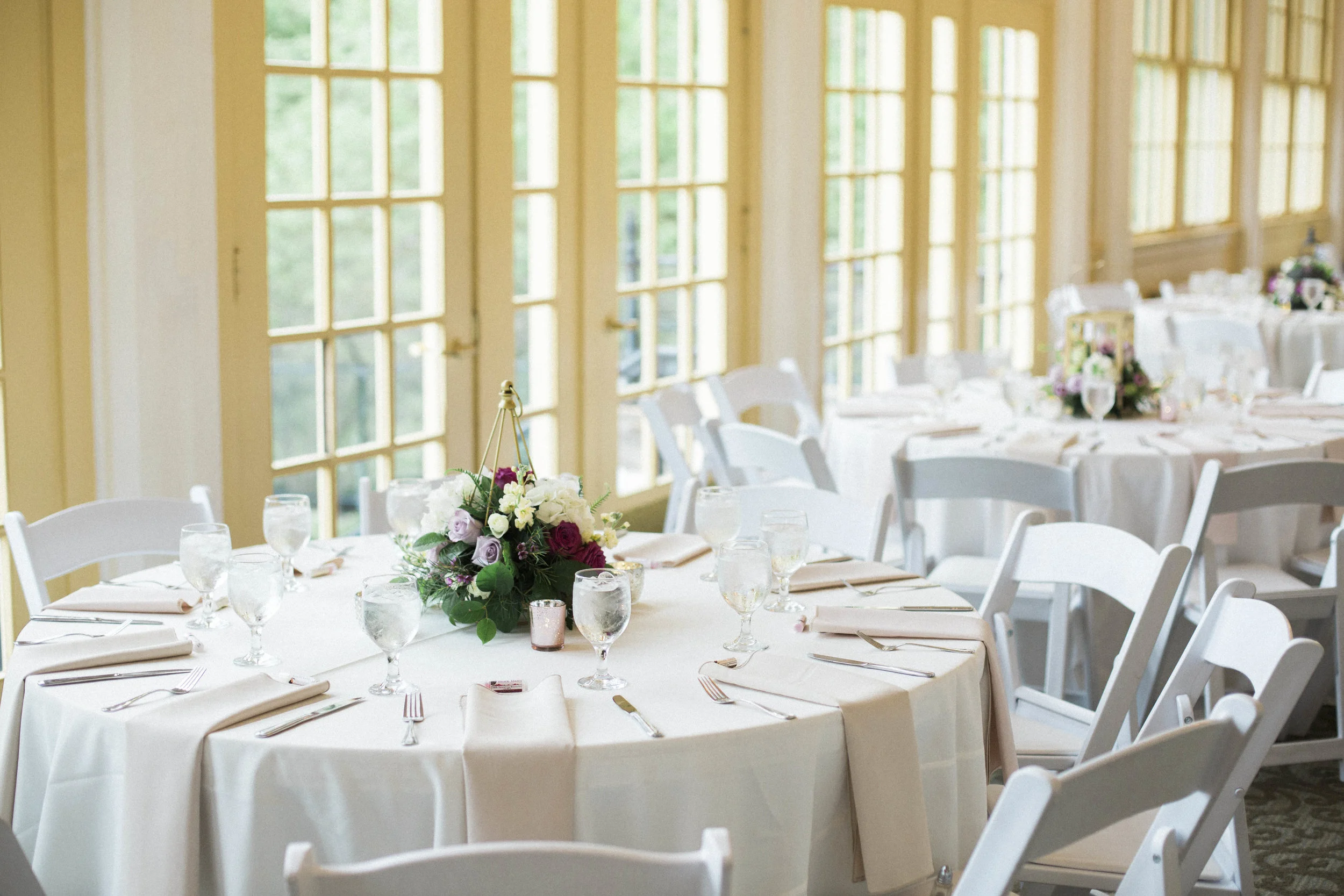 A Maryland Zoo Wedding - Emily Blumberg Photography -- Wedding Blog - The Overwhelmed Bride