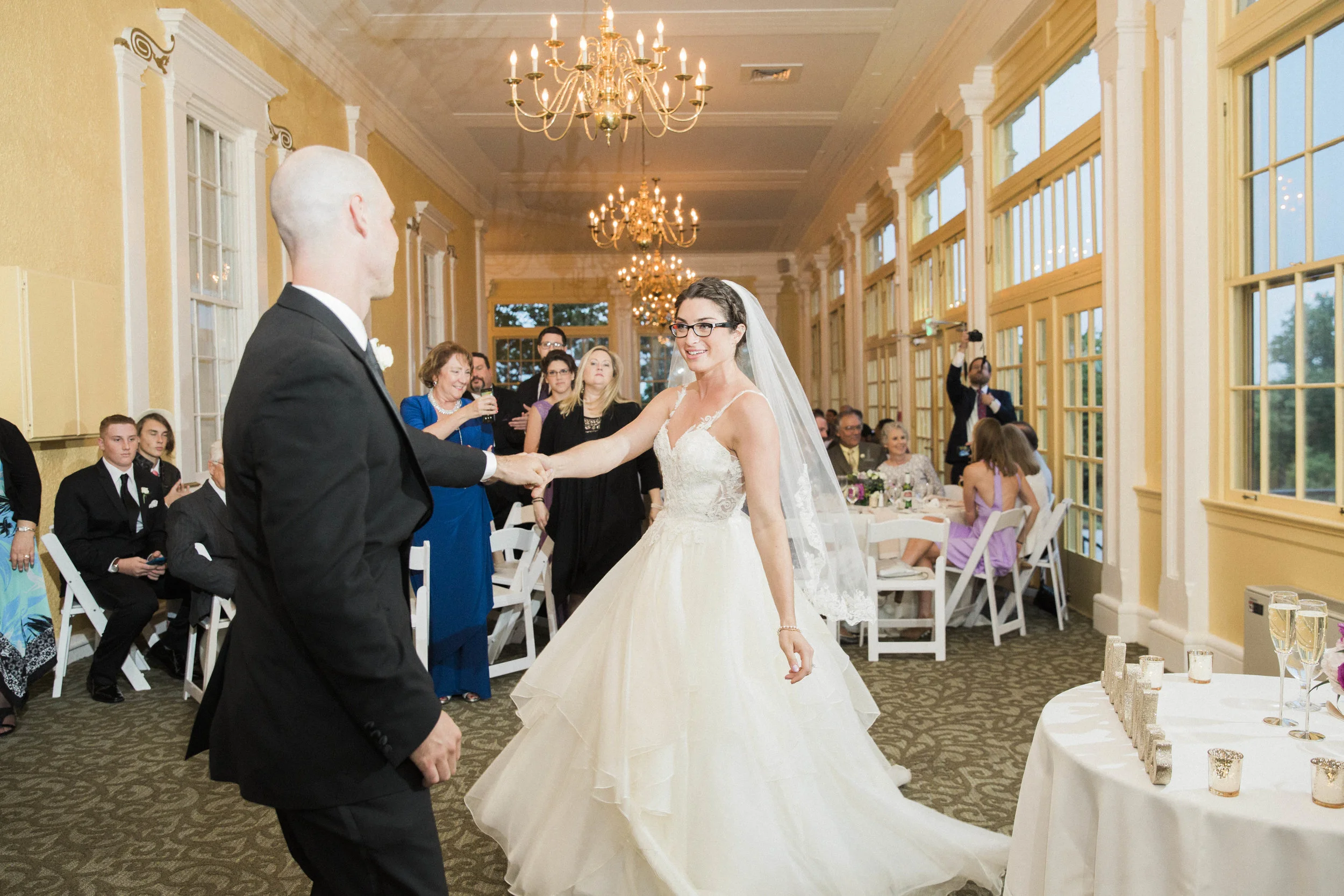 A Maryland Zoo Wedding - Emily Blumberg Photography -- Wedding Blog - The Overwhelmed Bride