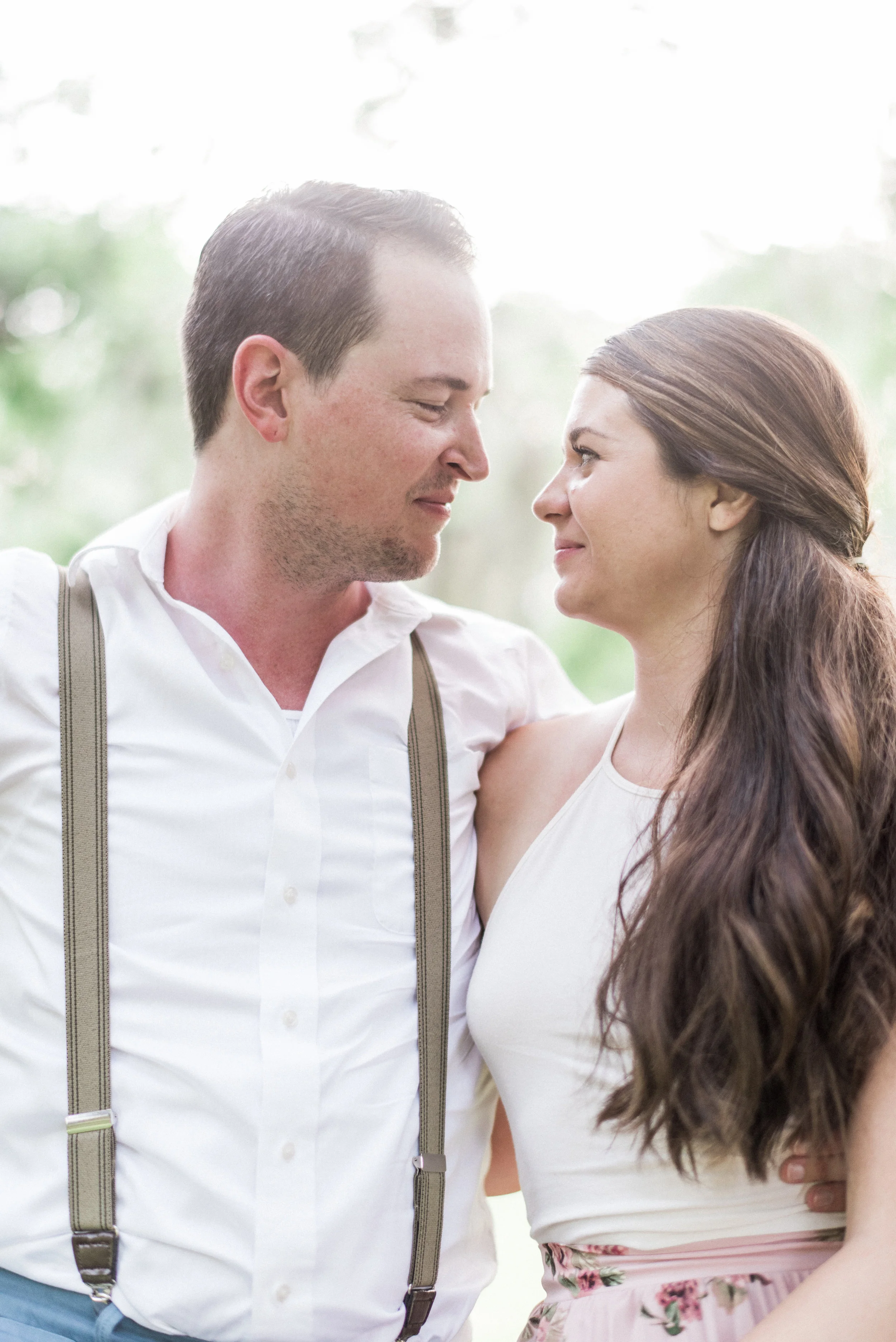 Charleston, South Carolina Wedding Venue - Magnolia Plantation Engagement Photos -- Wedding Blog - The Overwhelmed Bride