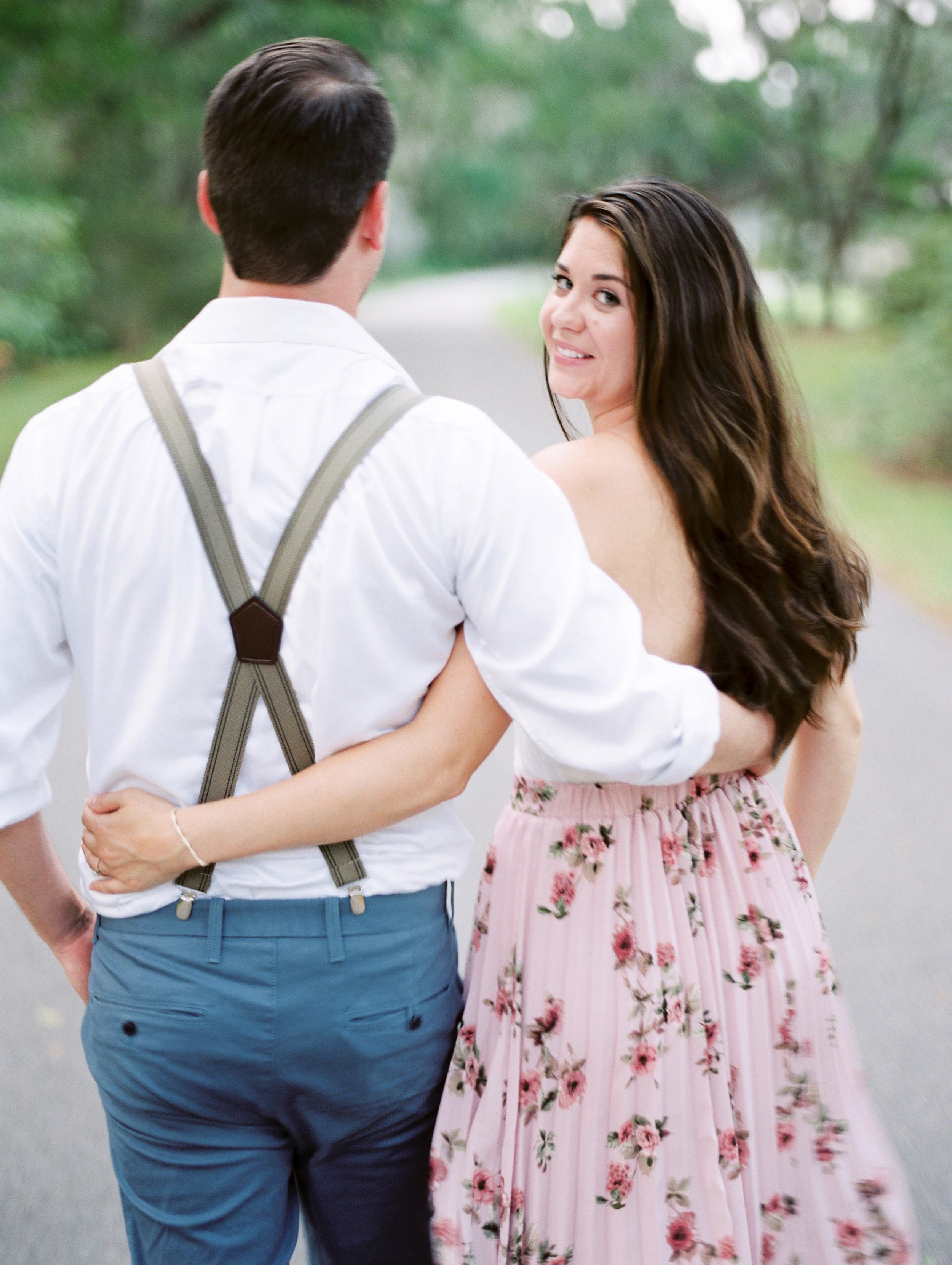 Charleston, South Carolina Wedding Venue - Magnolia Plantation Engagement Photos -- Wedding Blog - The Overwhelmed Bride