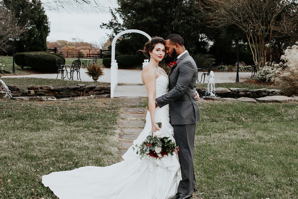 Black Horse Inn Virginia Wedding - Northern Virginia Wedding Photographer - Gorgeous Moody Red and Gold Wedding