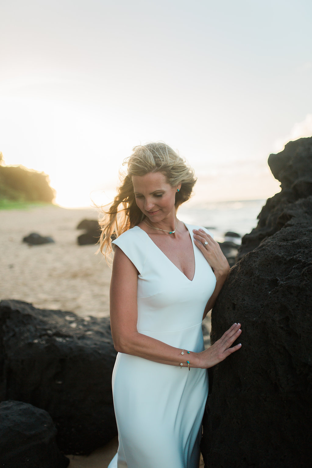 Hawaii Kauai Beach Wedding Photos -- Wedding Blog - The Overwhelmed Bride