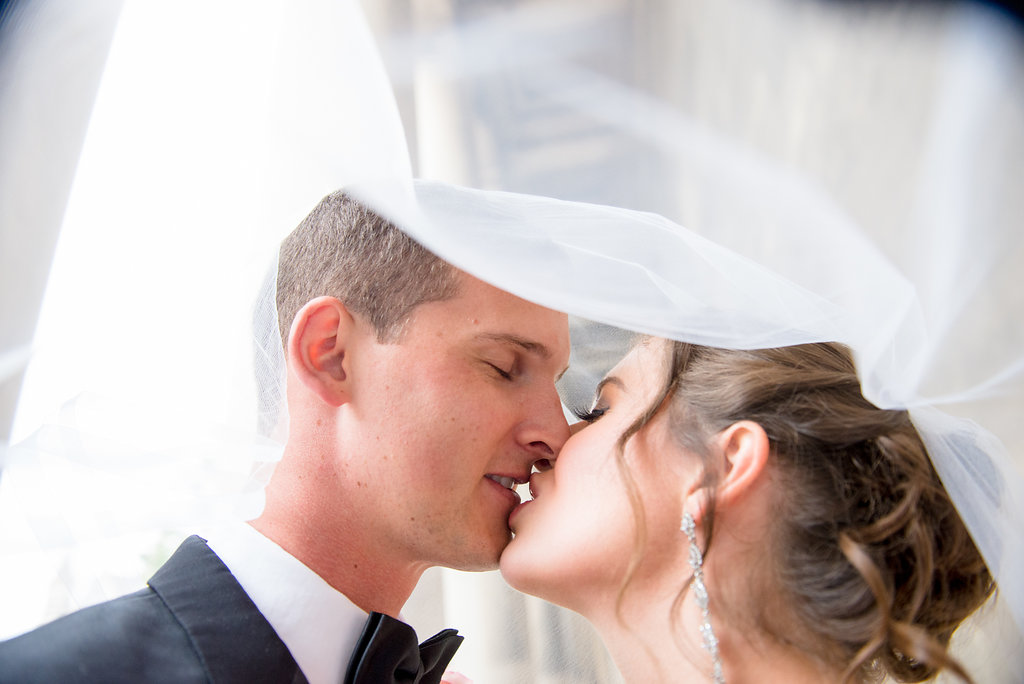 Duquesne University Ballroom Wedding - Classic Wedding -- Wedding Blog - The Overwhelmed Bride