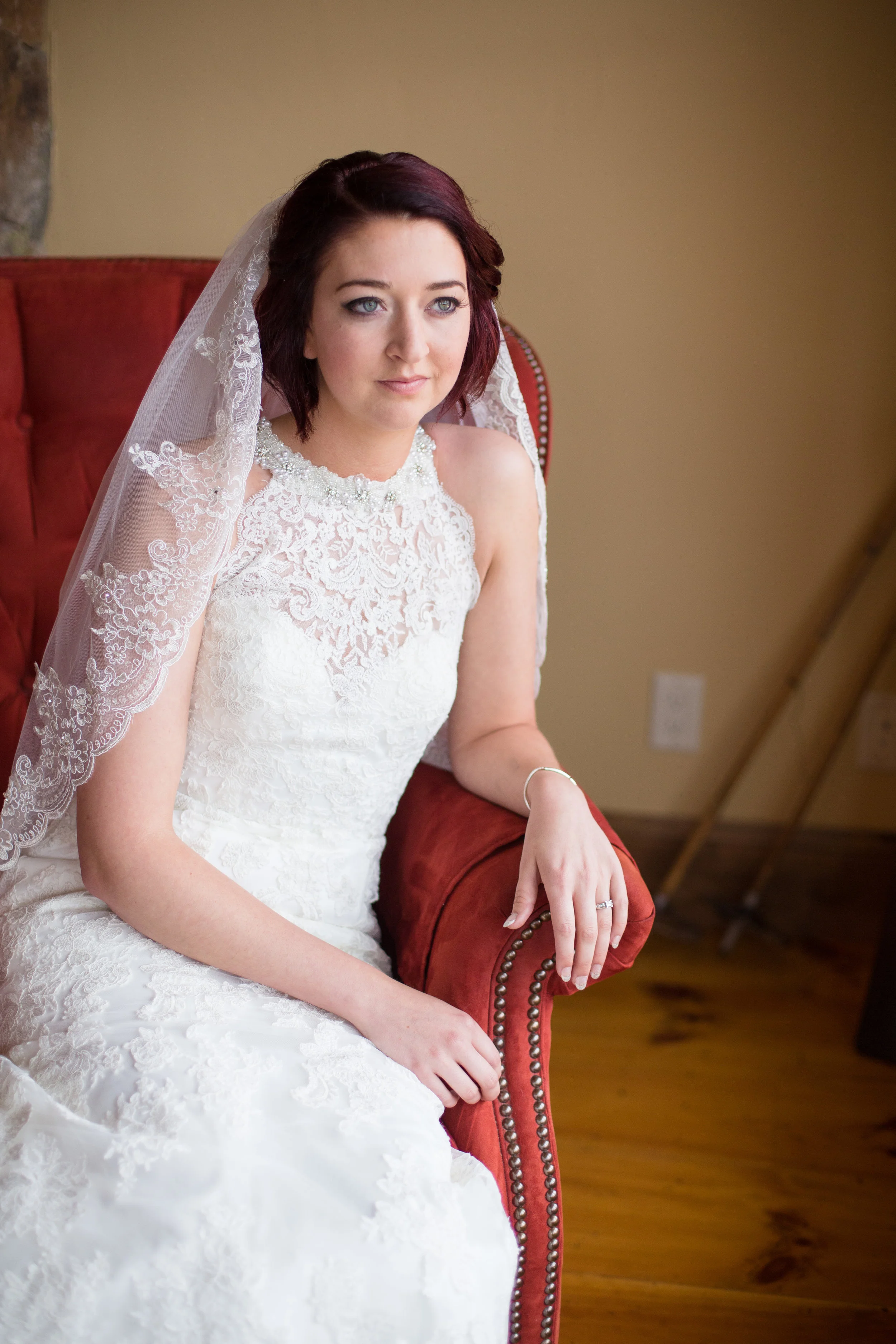 A Sevens Breckenridge Resort Colorado Winter Wedding -- Wedding Blog - The Overwhelmed Bride