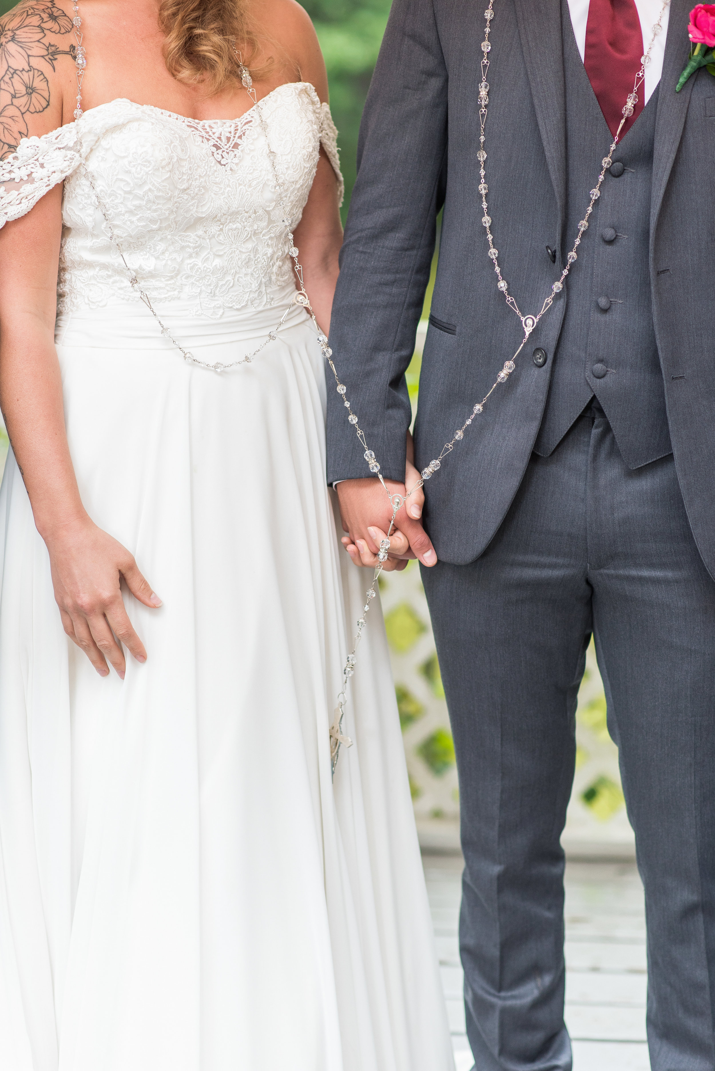 Vibrant Richmond, Virginia Wedding, Mexican Cliffe Inn Wedding -- Wedding Blog - The Overwhelmed Bride