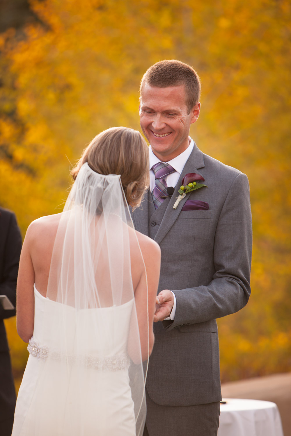 Avon, Colorado Wedding Venue - Westin Riverfront Resort Beaver Creek Wedding -- Wedding Blog - The Overwhelmed Bride