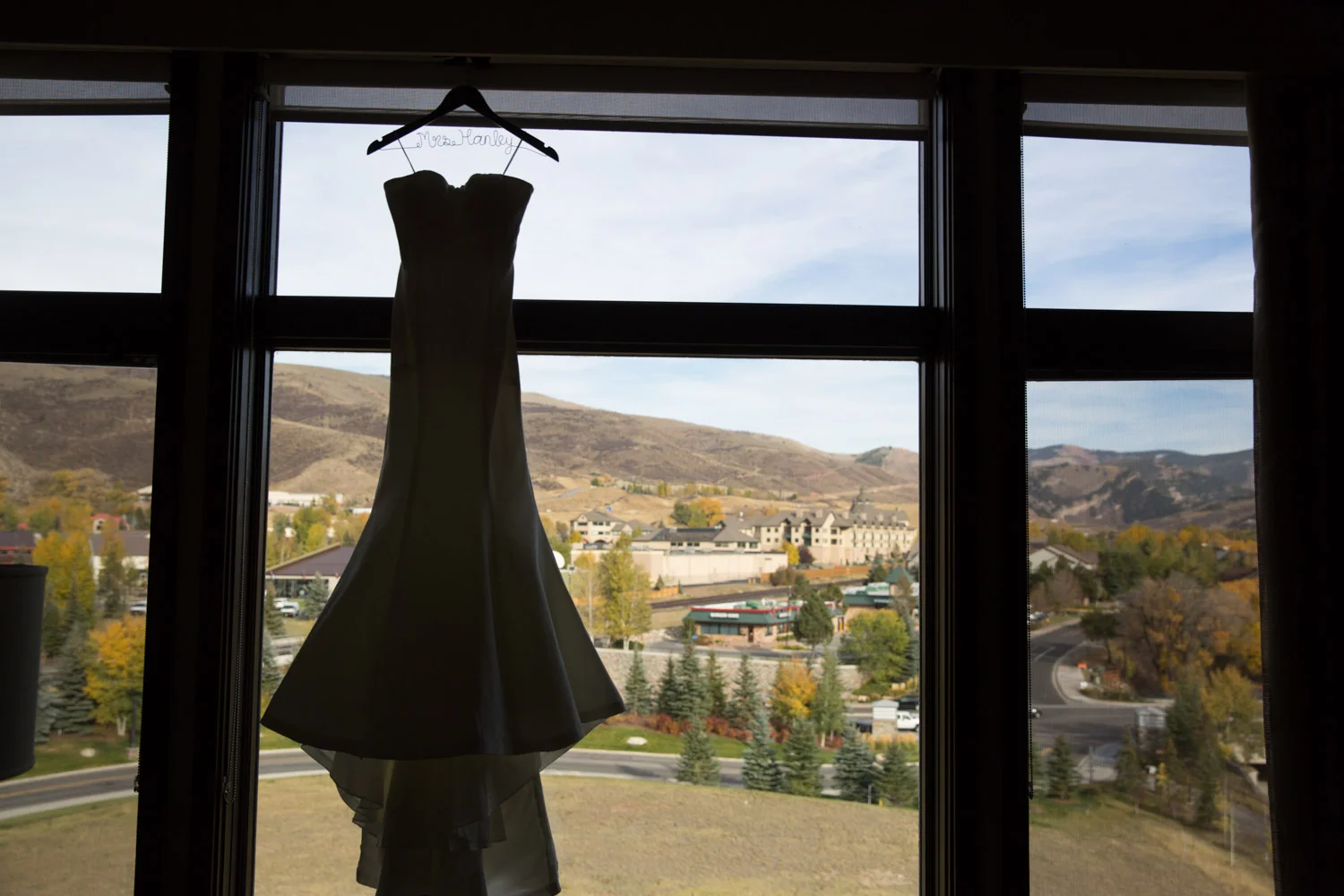 Avon, Colorado Wedding Venue - Westin Riverfront Resort Beaver Creek Wedding -- Wedding Blog - The Overwhelmed Bride