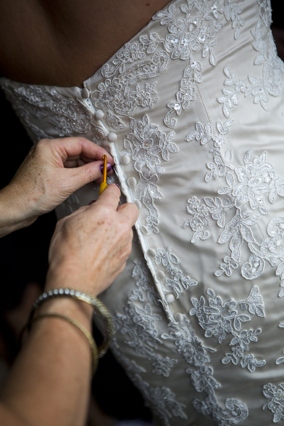 Vibrant Denver, Colorado City Hall Wedding -- Wedding Inspiration - The Overwhelmed Bride