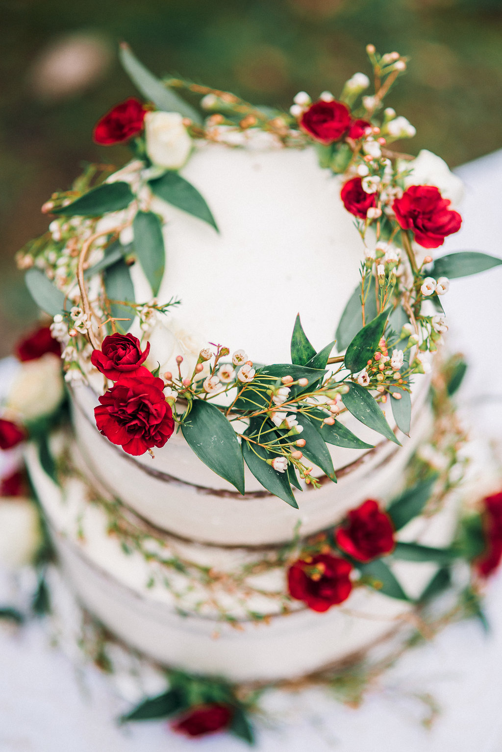 Boho Wedding Inspiration - Burgundy and Gold Wedding - Ontario, Canada Wedding Photographer