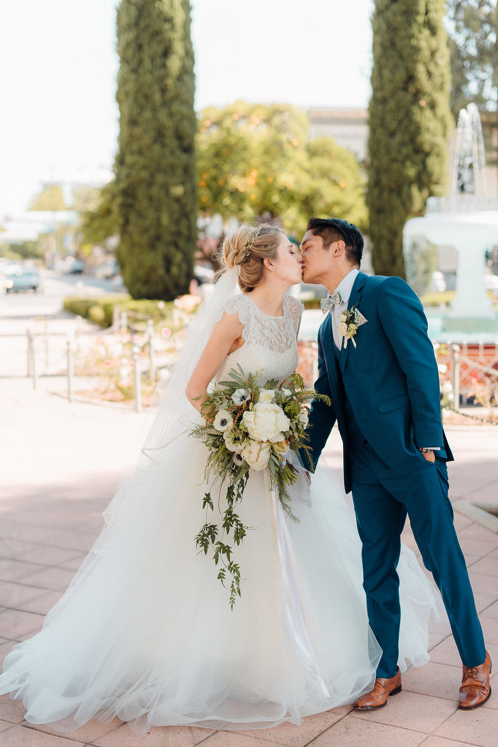 Southern California Backyard Wedding -- Orange, CA Wedding Photographer -- The Overwhelmed Bride