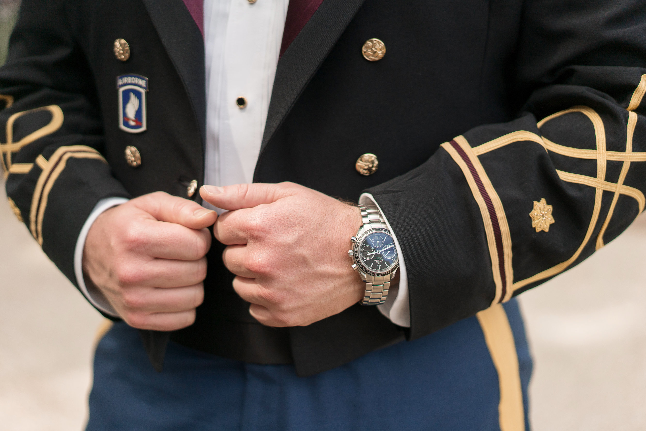 New Orleans Wedding - Navy and Gold Wedding Details - The Overwhelmed Bride