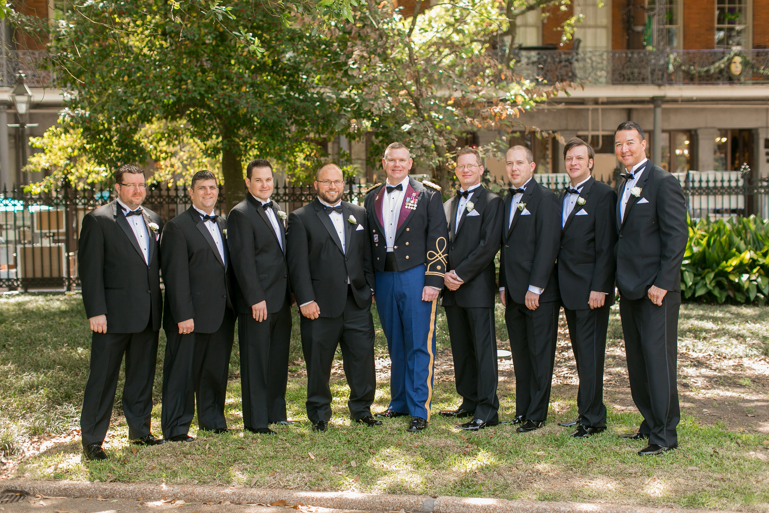 New Orleans Wedding - Navy and Gold Wedding Details - The Overwhelmed Bride