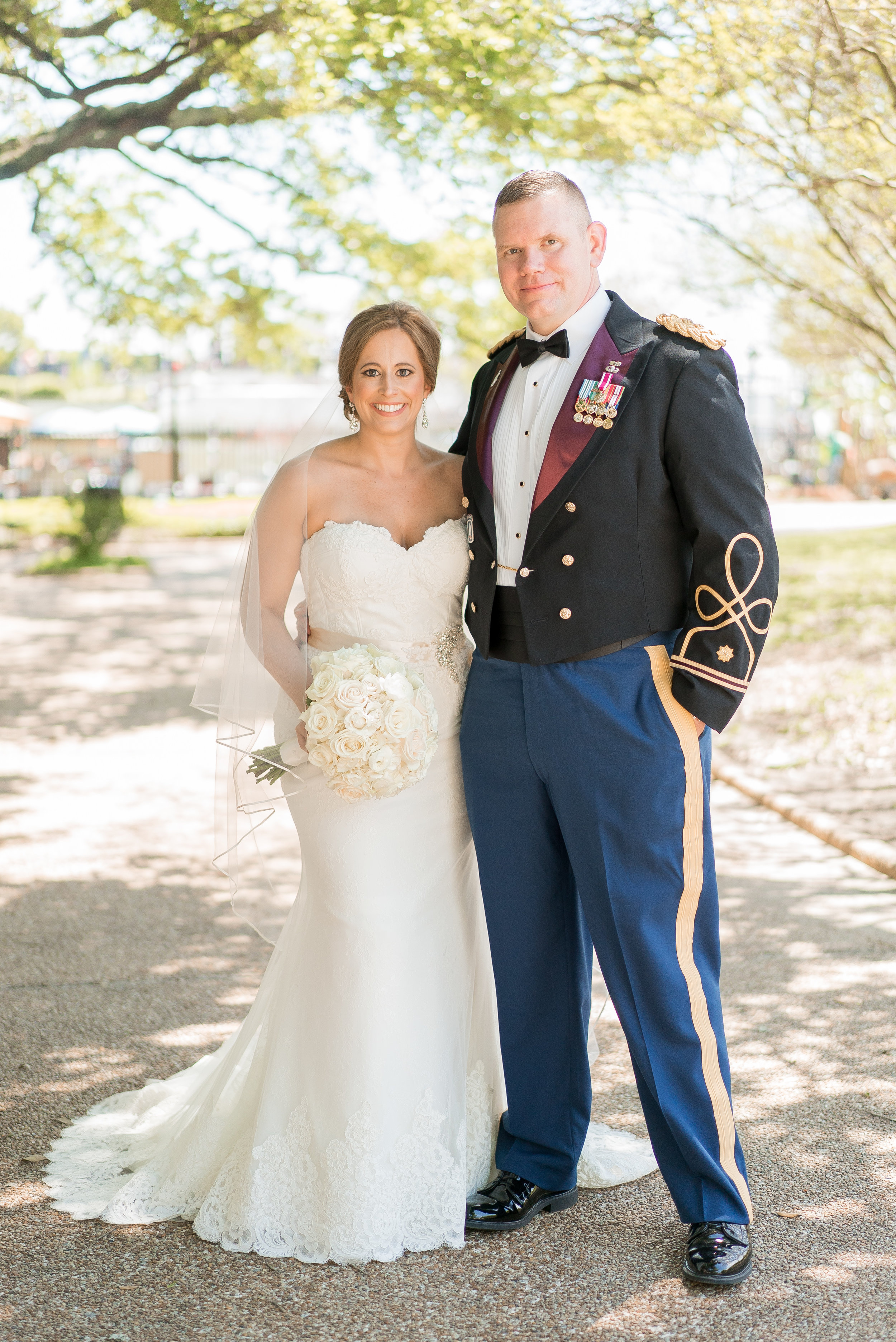 New Orleans Wedding - Navy and Gold Wedding Details - The Overwhelmed Bride