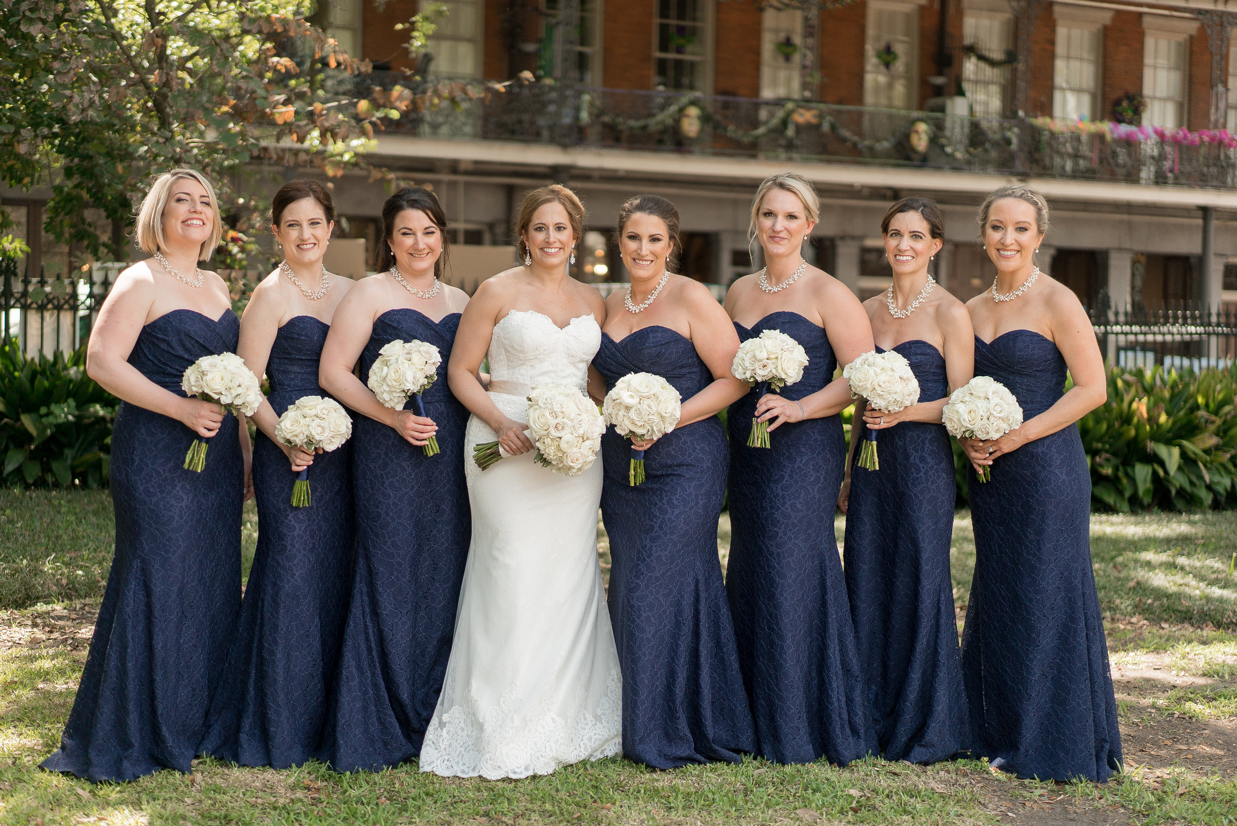 New Orleans Wedding - Navy and Gold Wedding Details - The Overwhelmed Bride