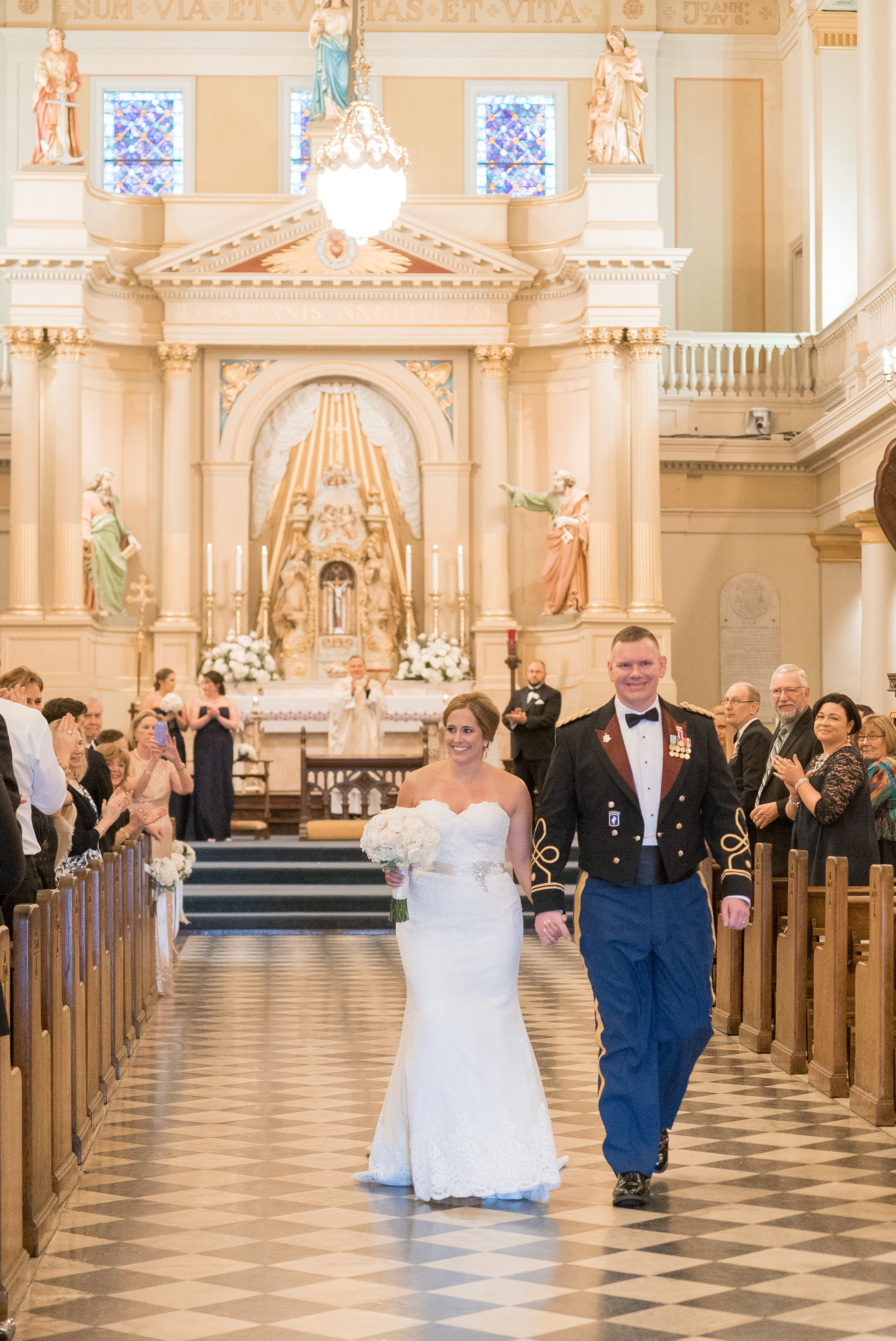 New Orleans Wedding - Navy and Gold Wedding Details - The Overwhelmed Bride