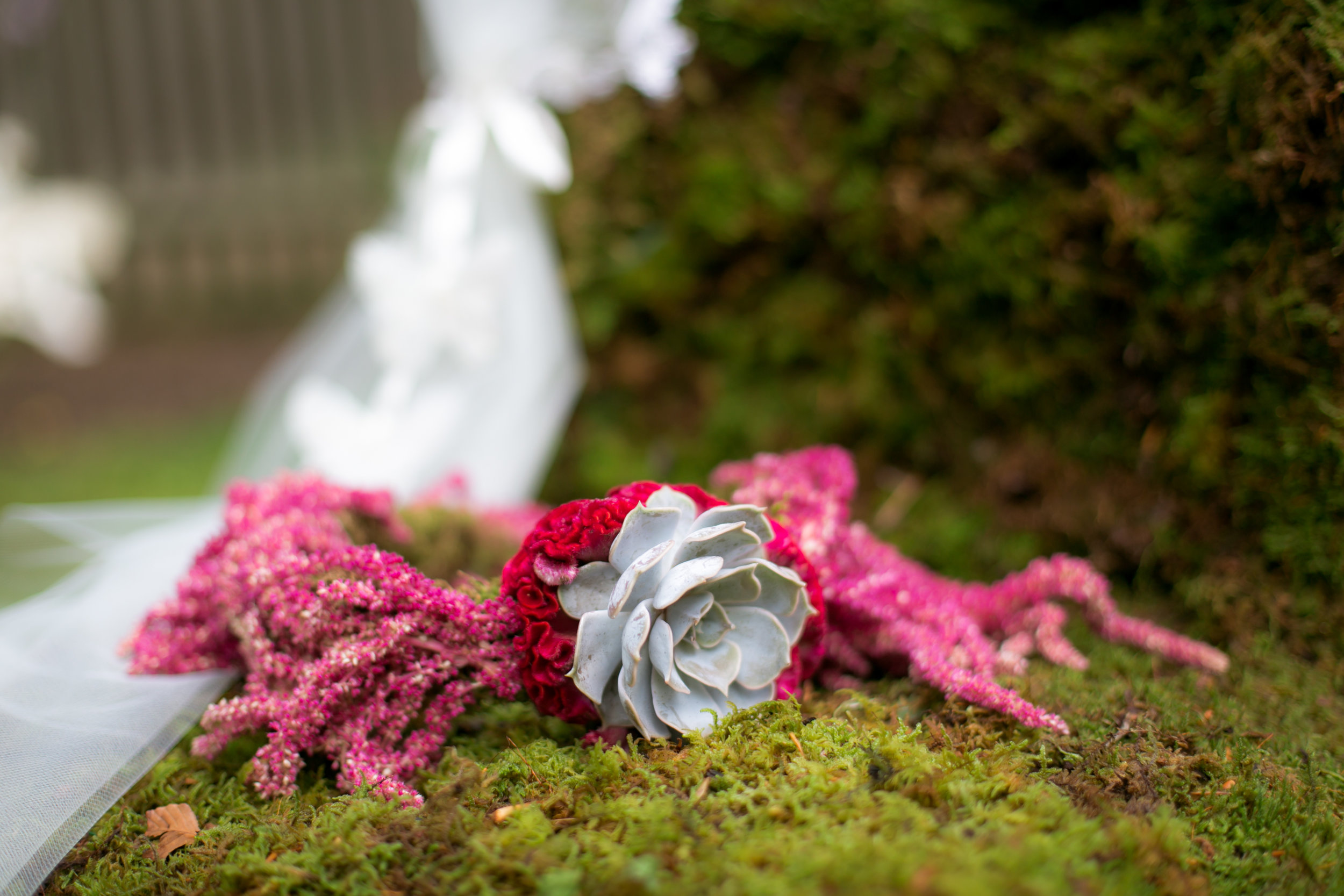 Unique Bridal Flower Crown - Colchester, Connecticut Wedding Photographer