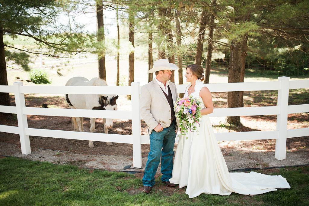 Gorgeous Farm Wedding Photos - Iowa Farm Wedding - Private Estate Weddings