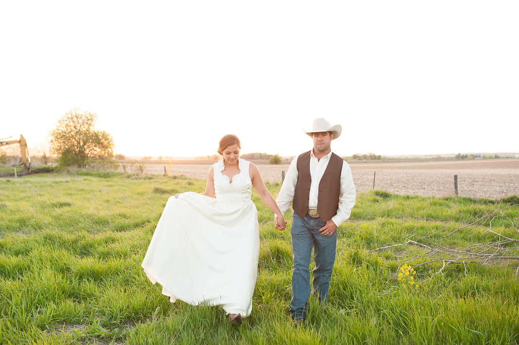 Gorgeous Farm Wedding Photos - Farm Wedding Decor - Iowa Farm Wedding - Private Estate Weddings