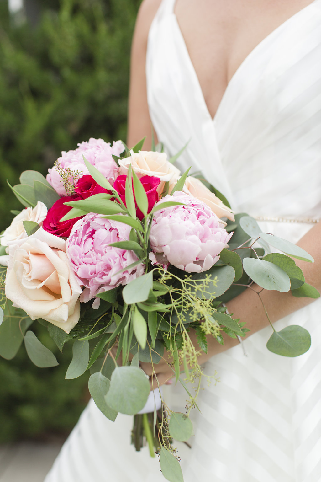 Pink and Red Wedding Bouquet - Sheboygan Town & Country Golf Club Wedding - Wisconsin Wedding