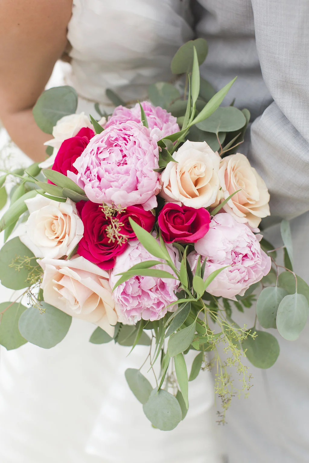 Pink and Red Wedding Bouquet - Sheboygan Town & Country Golf Club Wedding - Wisconsin Wedding