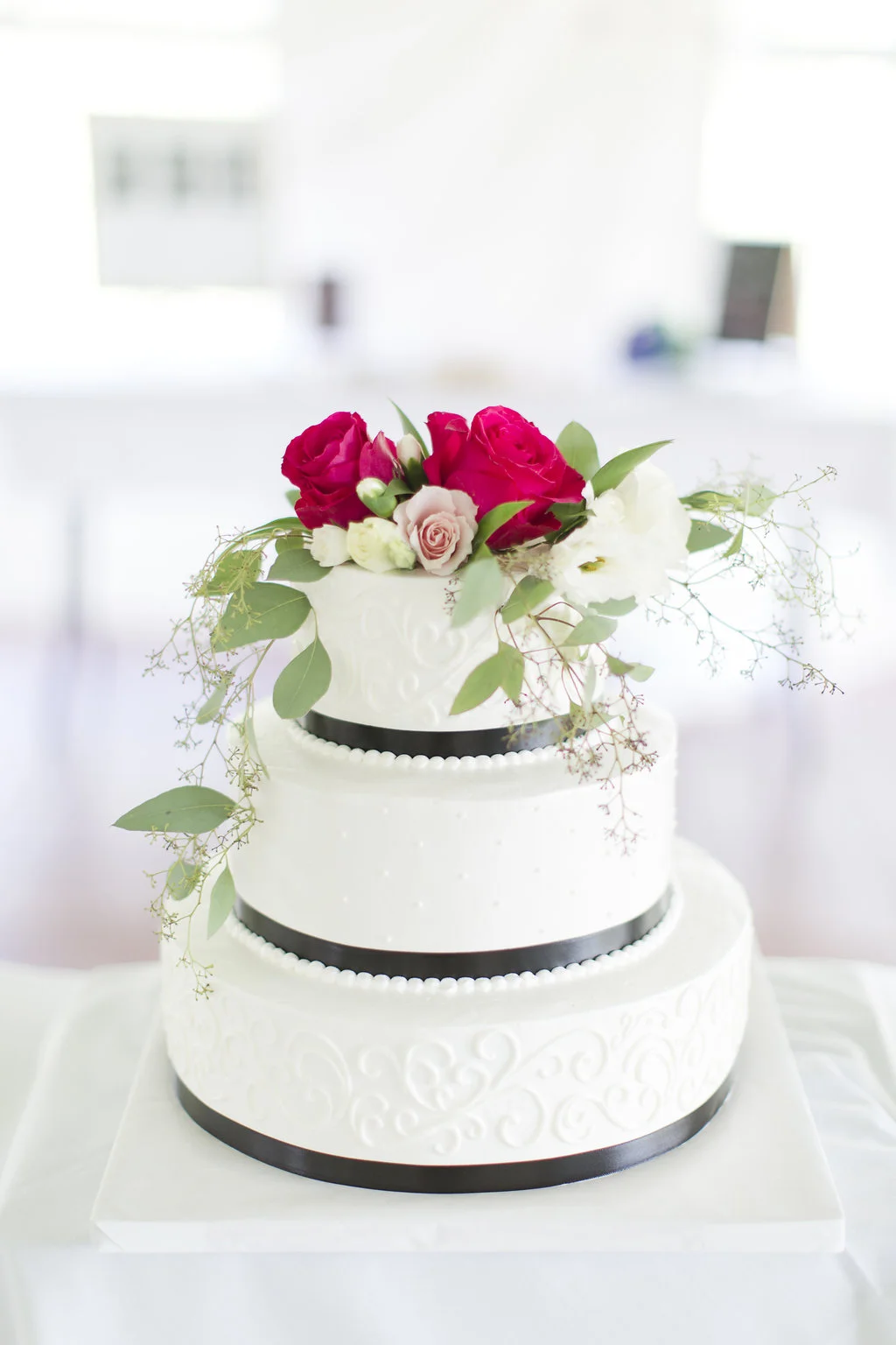 Gorgeous White Wedding Cakes - Sheboygan Town & Country Golf Club Wedding - Wisconsin Wedding