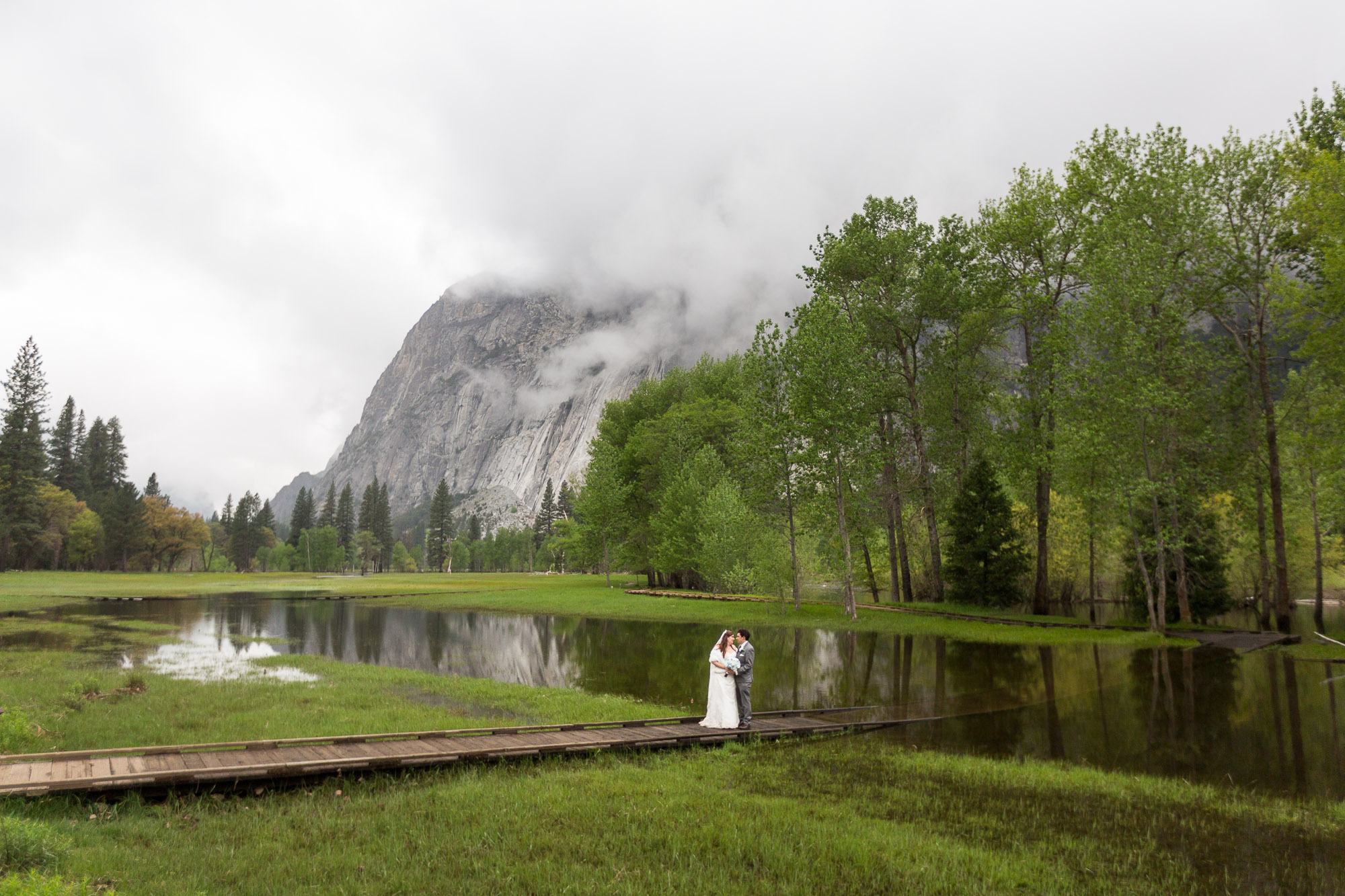 Gorgeous Wedding Photos - Gorgeous Yosemite Wedding Venues