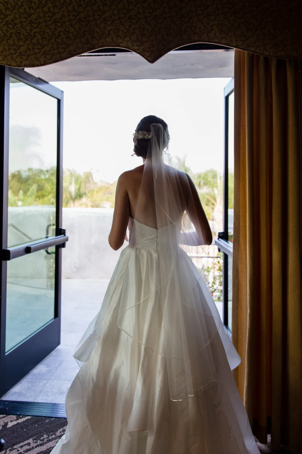 Gorgeous Wedding Dresses - Gorgeous Seal Beach Wedding Venue - Old Country Club Wedding