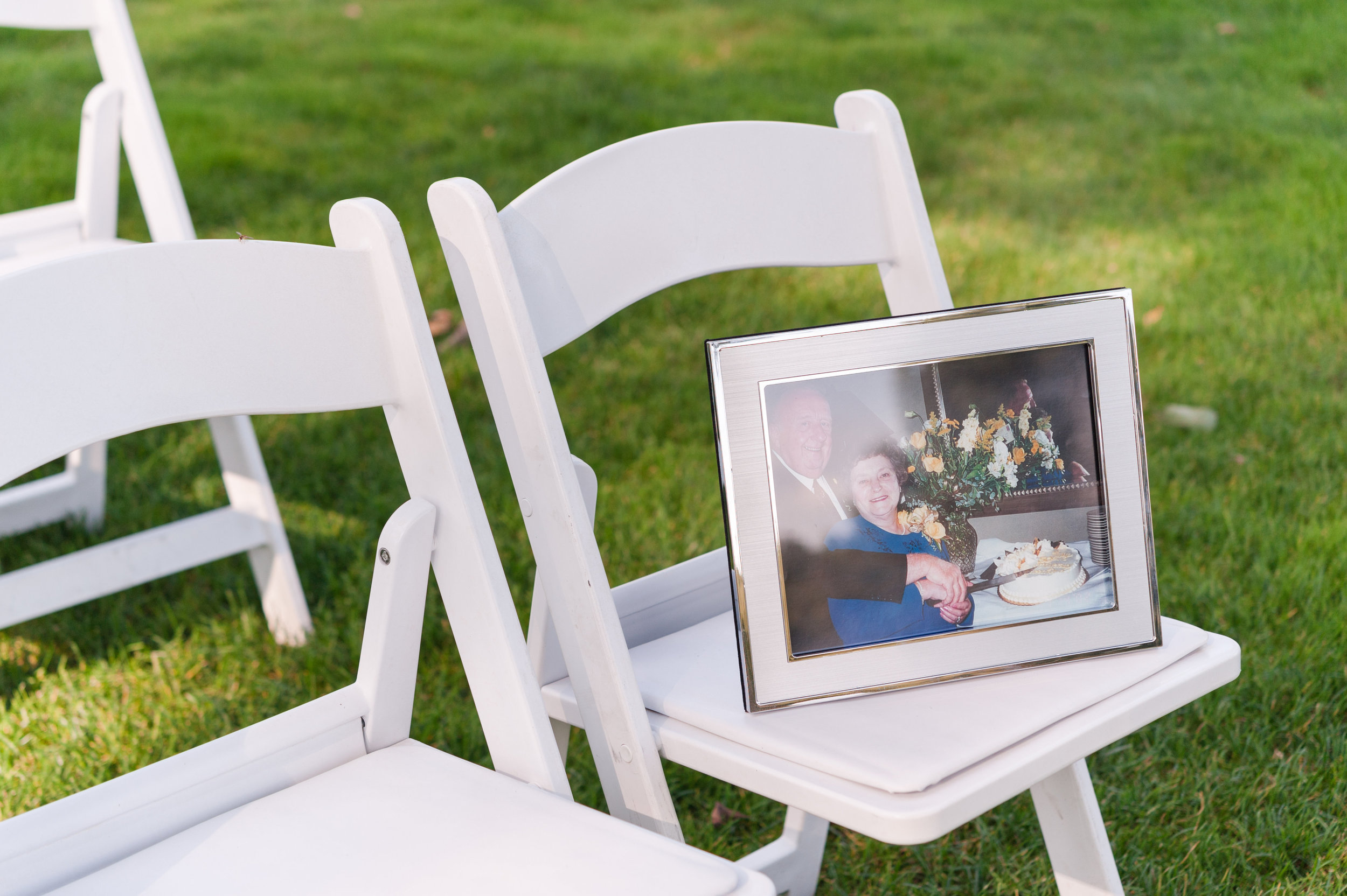 Remembering Loved Ones on Your Wedding Day