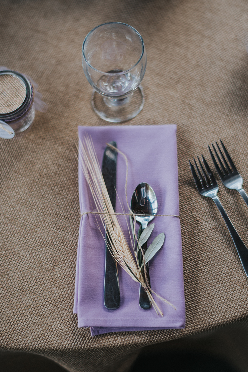 Rustic Wedding Decor - Meadow Ridge Farm Ohio Wedding