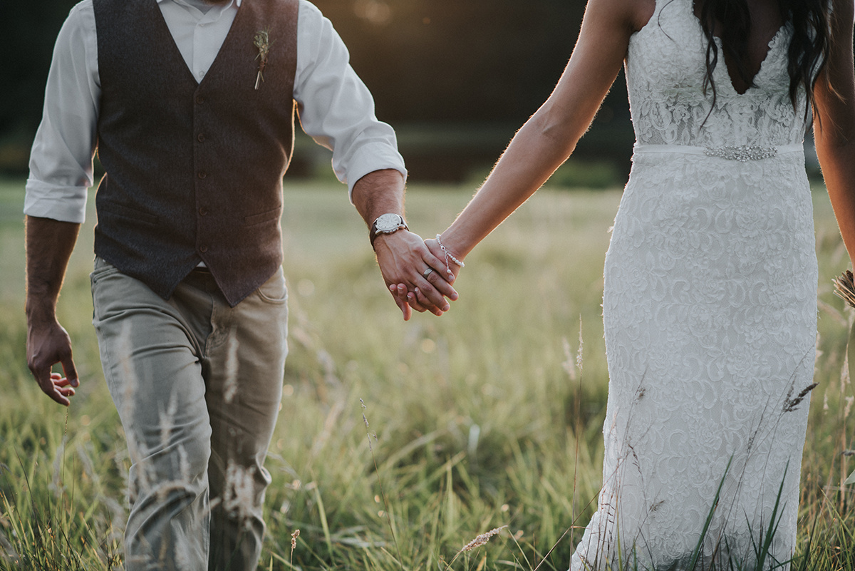 Gorgeous Wedding Photos - Meadow Ridge Farm Ohio Wedding