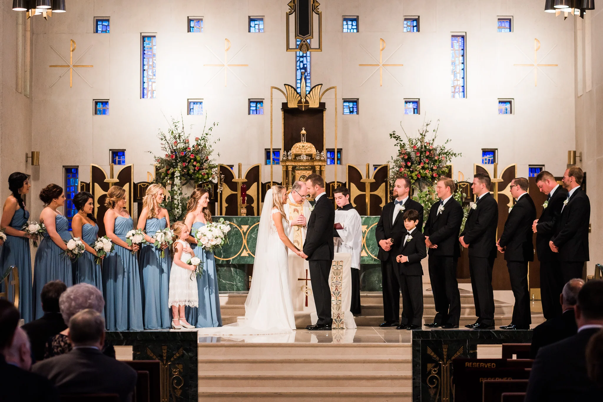 A River Oaks Country Club Houston, Texas Wedding — The Overwhelmed