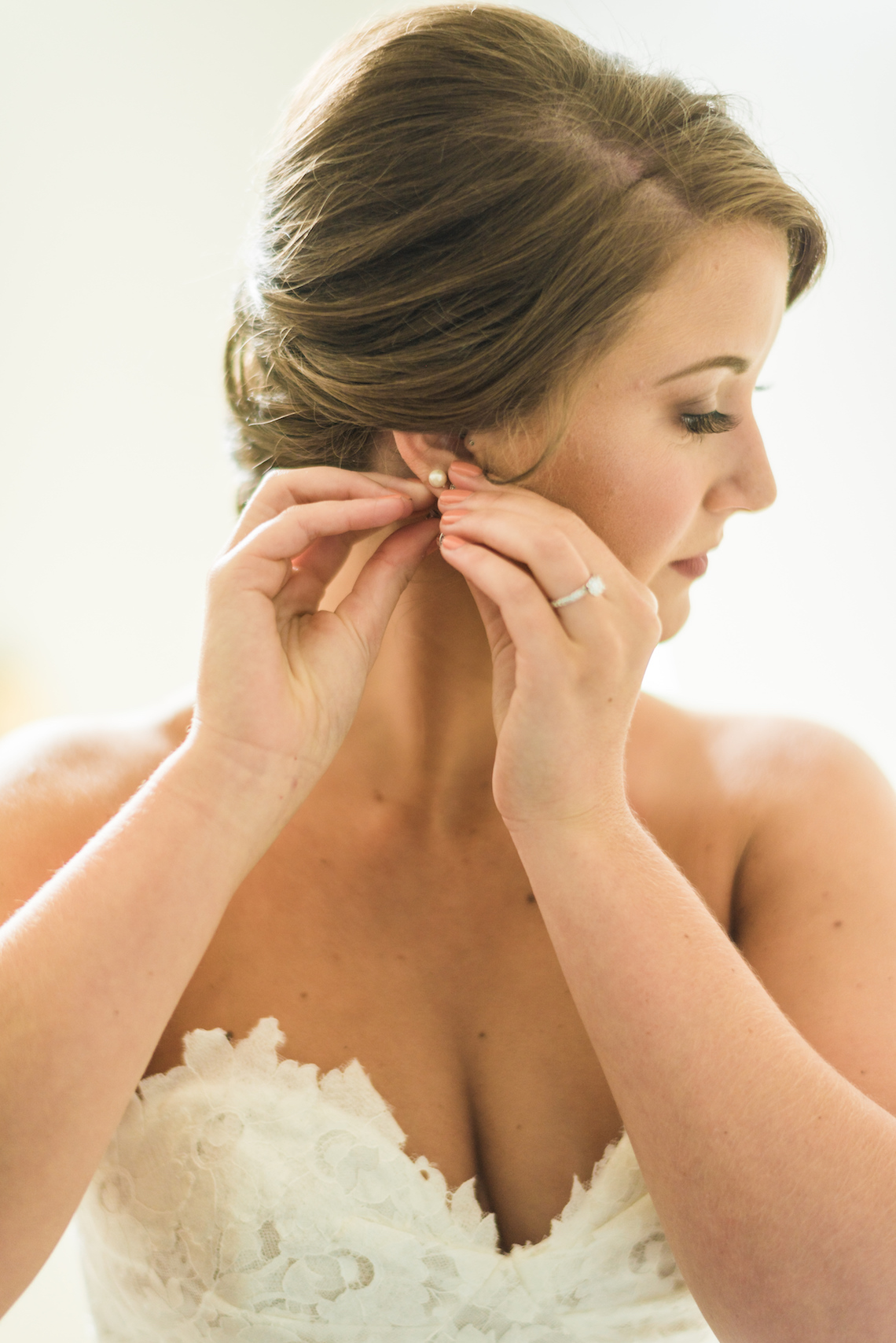 Lace Wedding Dress - A Philander Chase Knox Estate Pennsylvania Wedding