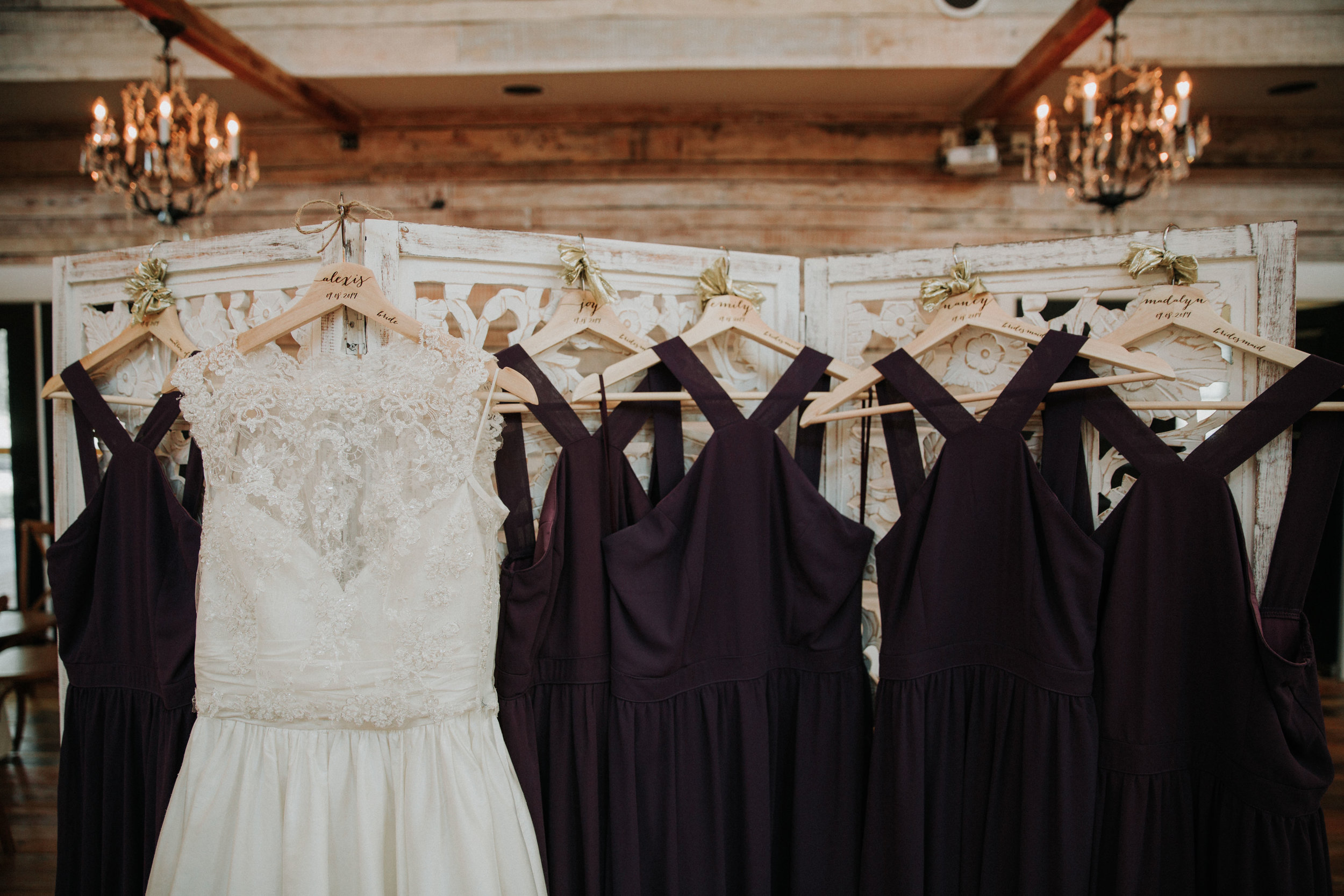 Athens, Tennesee Barn Wedding -- The Overwhelmed Bride Wedding Blog