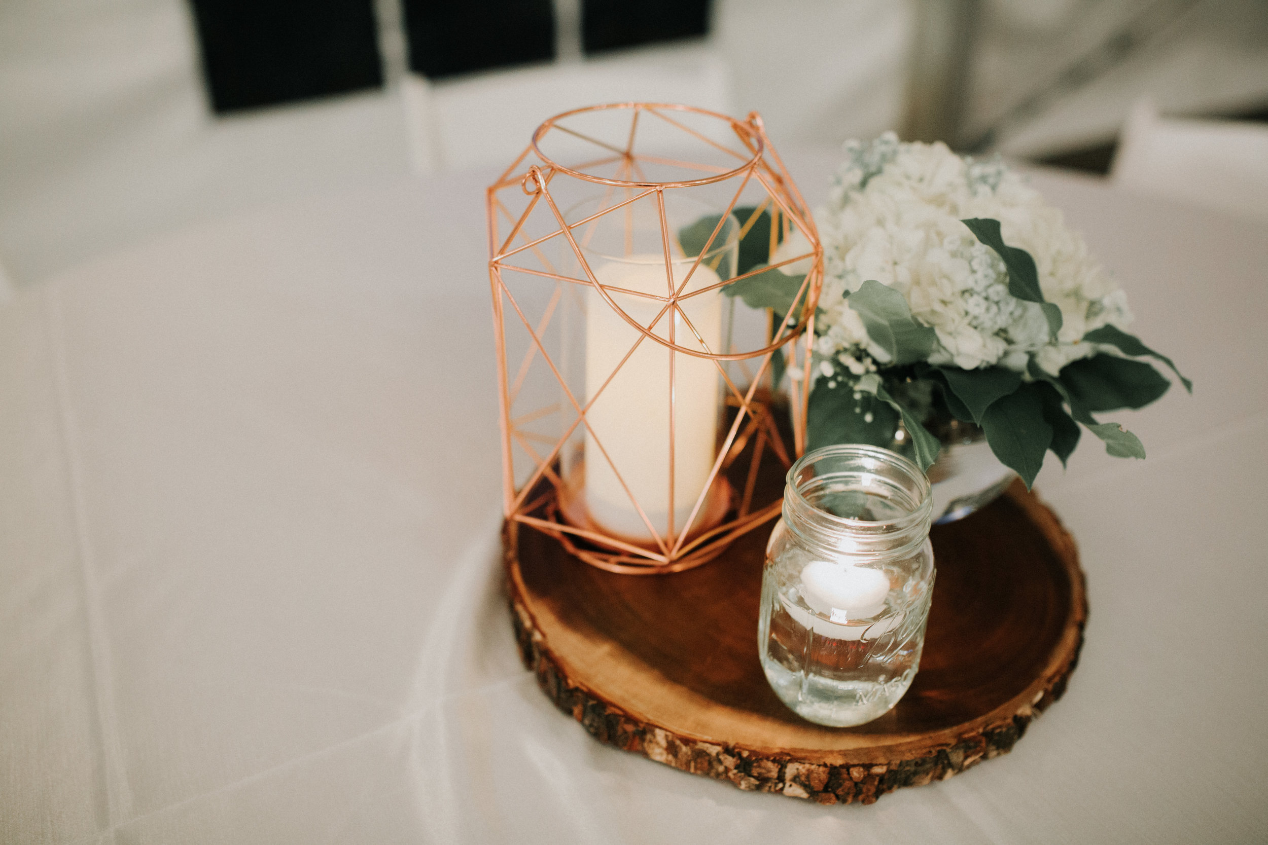 Gorgeous Simple Wedding Centerpieces - Dara’s Garden Knoxville East Tennessee Wedding — The Overwhelmed Bride Wedding Blog