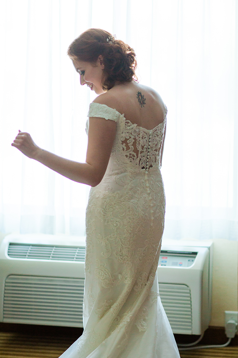 Gorgeous Lace Wedding Dress - Classic Washington Garden Wedding - The Overwhelmed Bride Wedding Blog