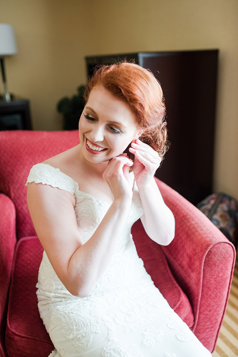 Gorgeous Lace Wedding Dress - Classic Washington Garden Wedding - The Overwhelmed Bride Wedding Blog